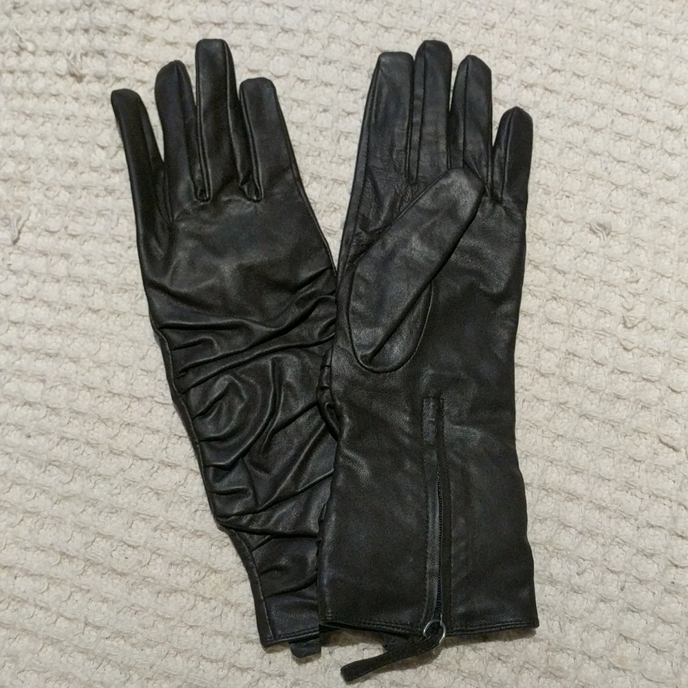 Leather Gloves